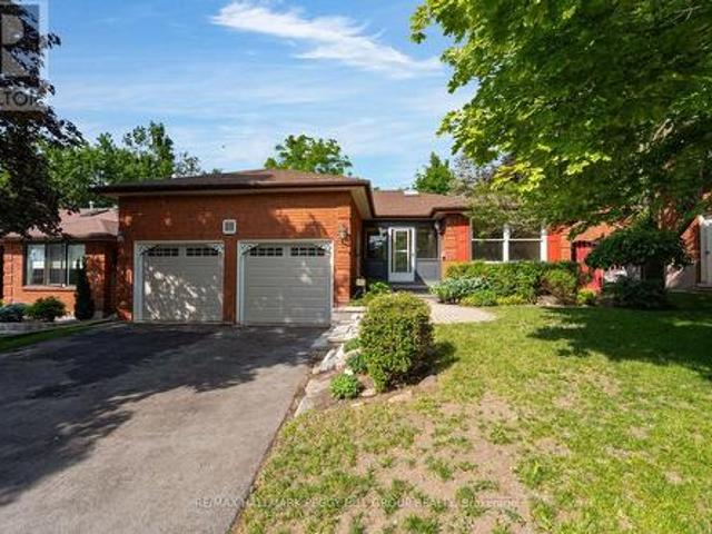House for sale in Barrie, Ontario