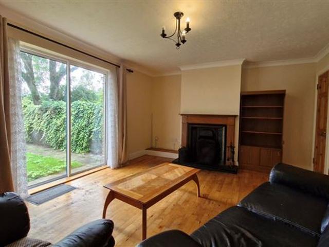 Detached House for sale in Tuam, Connacht