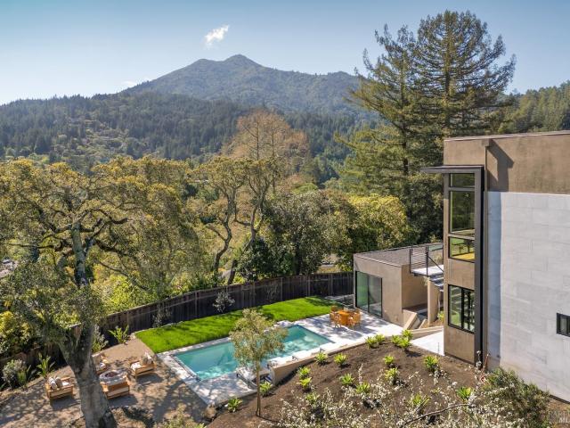 House for sale in Kentfield, California