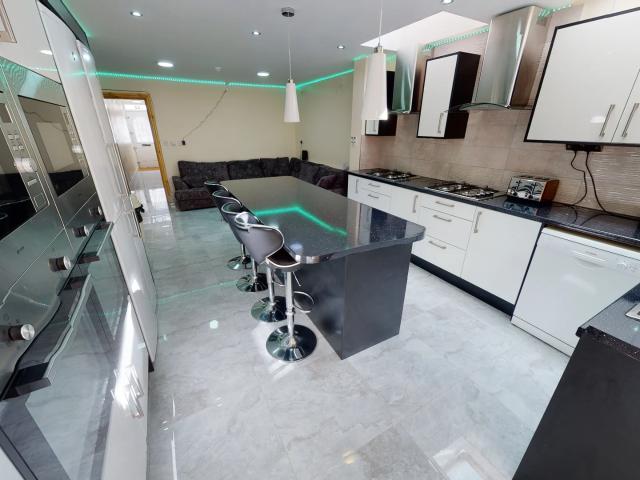 House for rent in Metchley, Birmingham