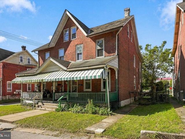 Townhouse for sale in Coatesville, Chester County