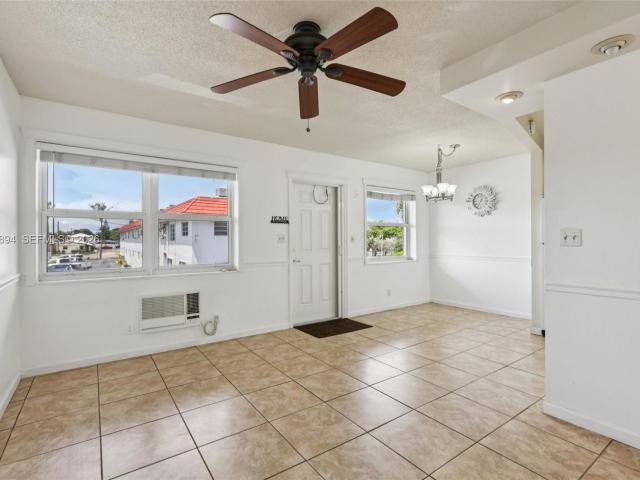 Condo for sale in Dania, Florida
