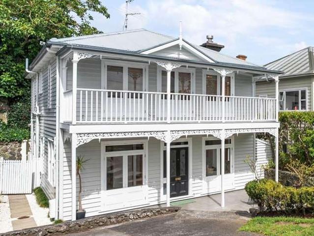 House for sale in Balmoral, Oroua County