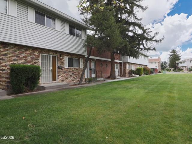 Townhouse for sale in Reno, Nevada