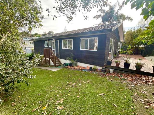 House for rent in Whangaparaoa