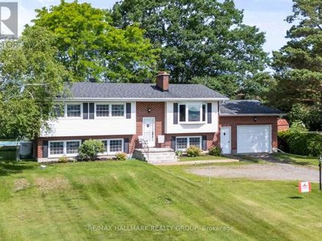 House for sale in Augusta, Ontario