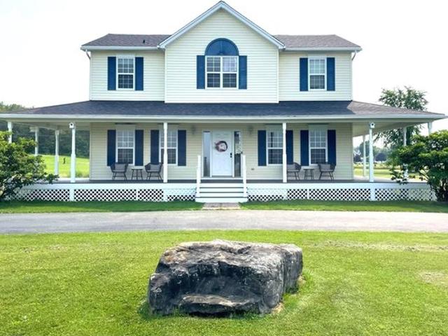 House for sale in Waddington, New York