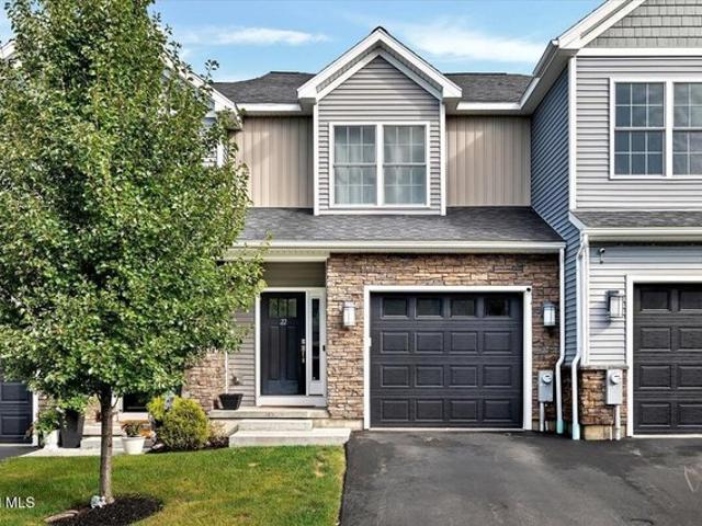 Townhouse for sale in Troy, New York