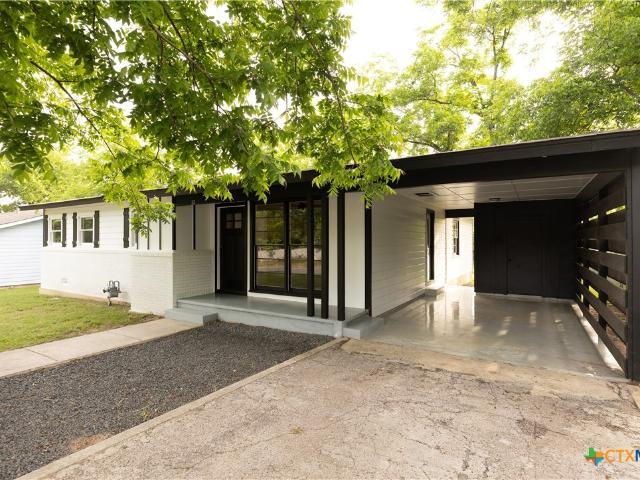 House for sale in Lampasas, Texas