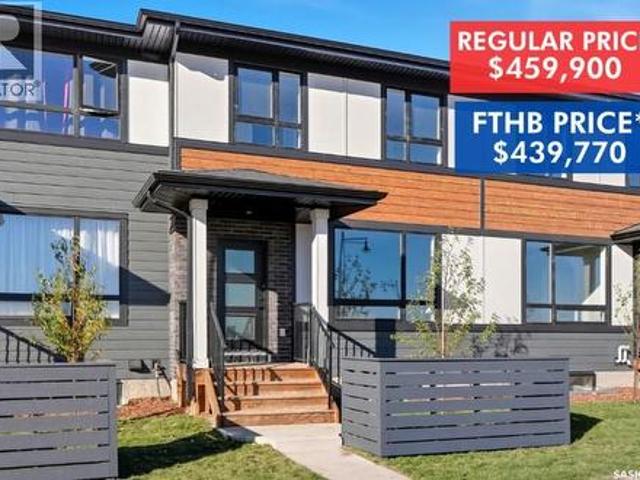 House for sale in Saskatoon, Saskatchewan