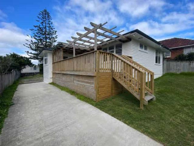 House for rent in Blockhouse Bay, Oroua County