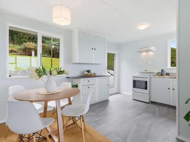 House for sale in Otakou