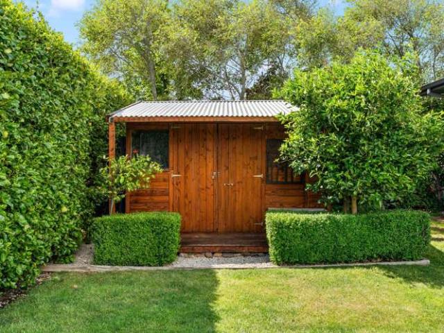 House for sale in Cape Palliser, Wellington