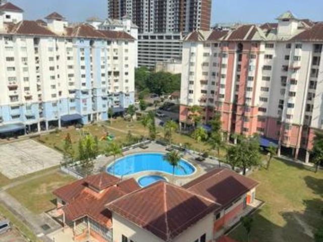 Apartment for sale in Kajang, Langat