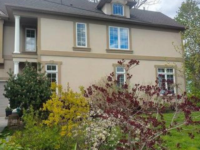 House for sale in Niagara, Ontario
