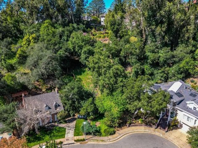 Land for sale in Piedmont, California