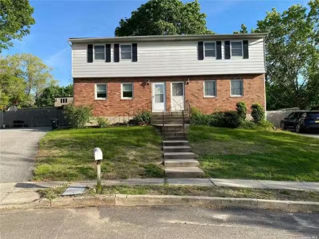 House for rent in Long Island City