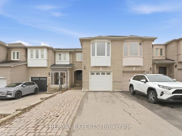 Townhouse for sale in Woburn, Ontario