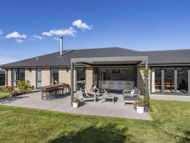 Property for sale in Oxford, Canterbury