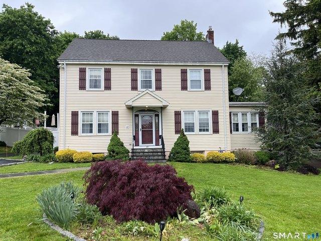 House for sale in Cromwell, Connecticut