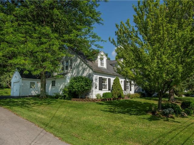 House for sale in Oneida, New York