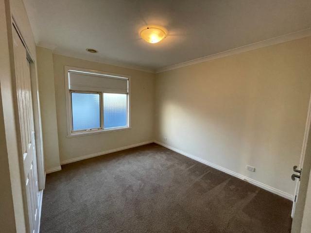Townhouse for rent in Camerons Creek, Victoria