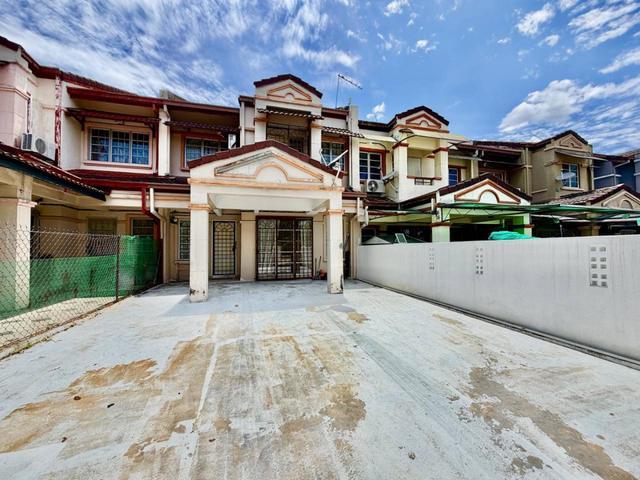 Terraced House for sale in Petaling, Subang Jaya