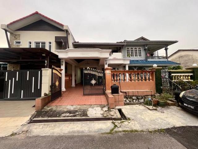 Terraced House for sale in Country Heights Damansara, Kuala Lumpur