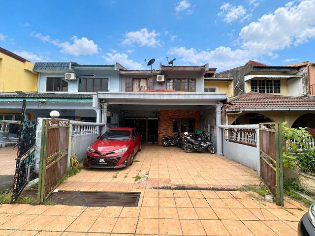 Terraced House for sale in Shah Alam, Petaling