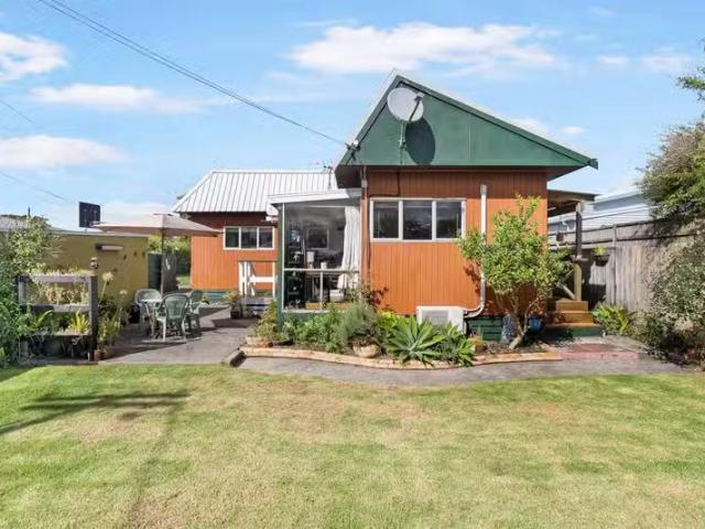 House for sale in Wairau Valley
