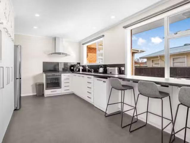 Apartment for sale in Days Bay, Wellington