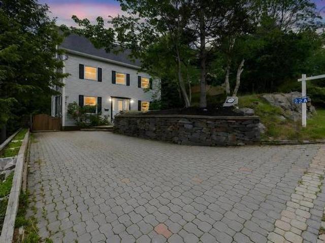 House for sale in Kearney Lake Park, Halifax