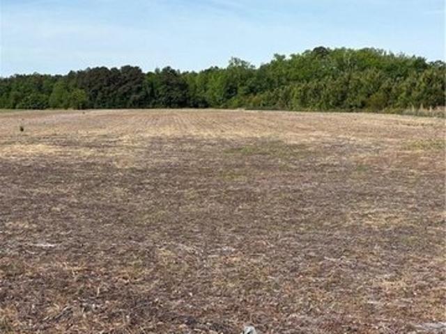 Land for sale in Barco, North Carolina