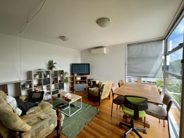 Townhouse for rent in Heathcote, Canterbury