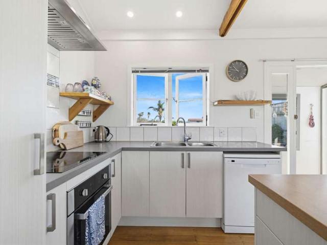 House for sale in Pukehina, Bay Of Plenty