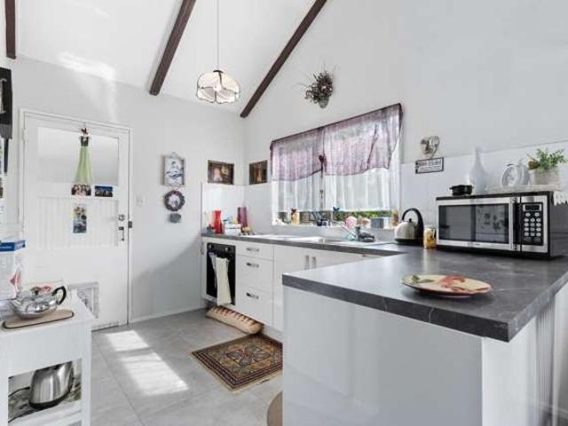 Townhouse for sale in Opaki, Wellington