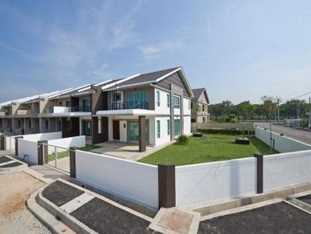 Terraced House for sale in Petaling, Subang Jaya