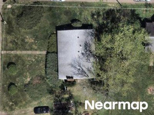 House for sale in Summit, Ohio