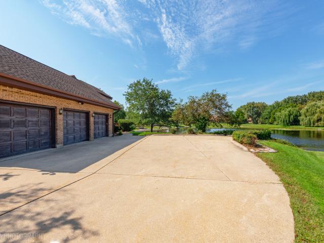 House for sale in Illinois