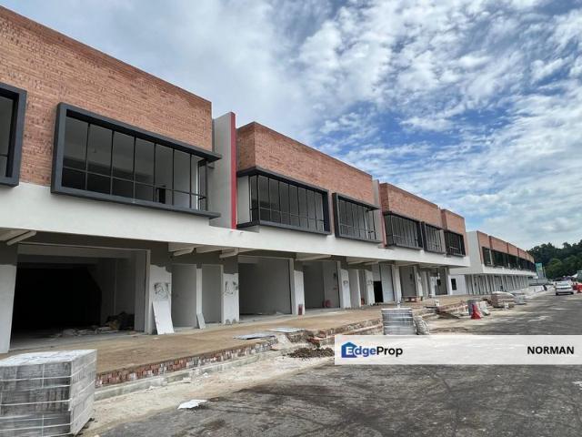Shop for rent in Sendayan Village, Negeri Sembilan