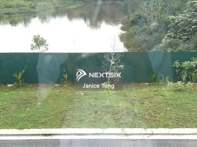 Shop for sale in Johor