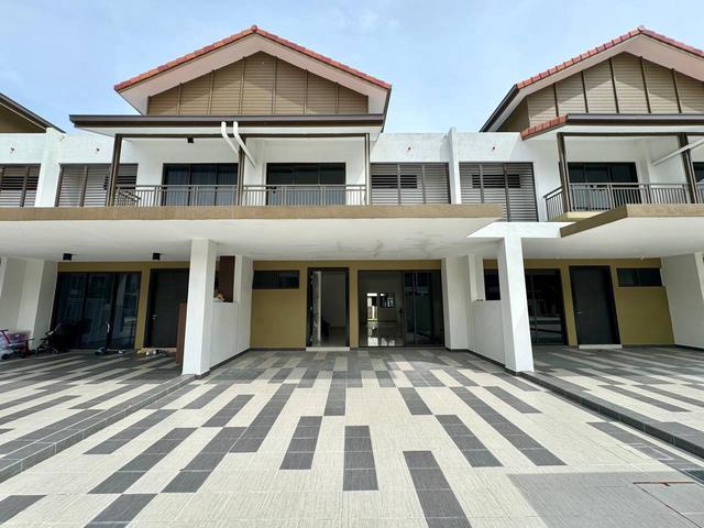 Terraced House for sale in Tanjong Sepat, Selangor