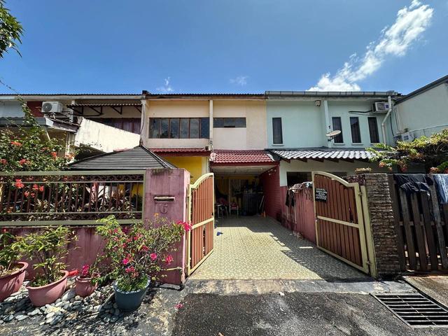 Terraced House for sale in Langat, Selangor