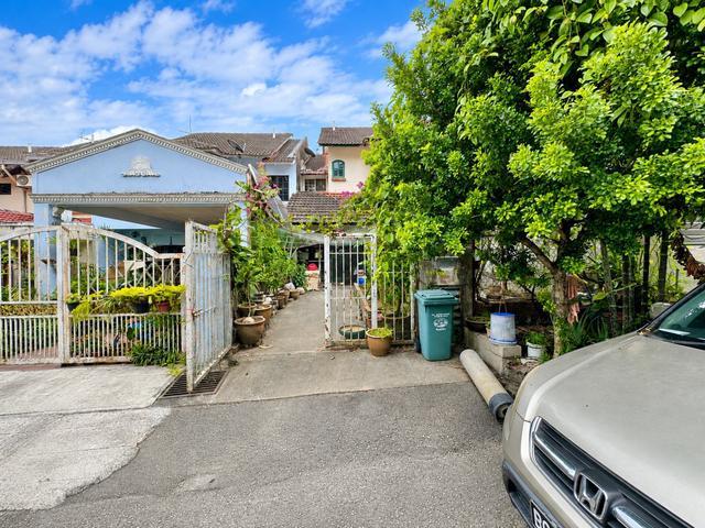 Terraced House for sale in Country Heights Damansara, Kuala Lumpur