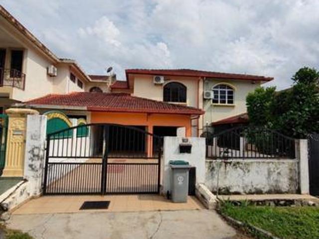 Terraced House for sale in Paroi, Seremban