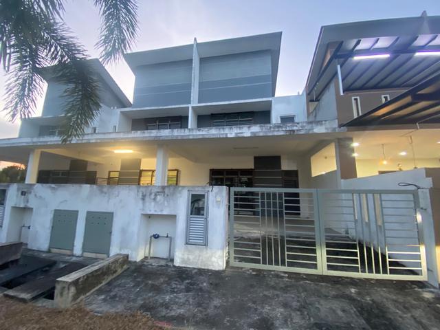 Terraced House for sale in Jenjarom, Selangor