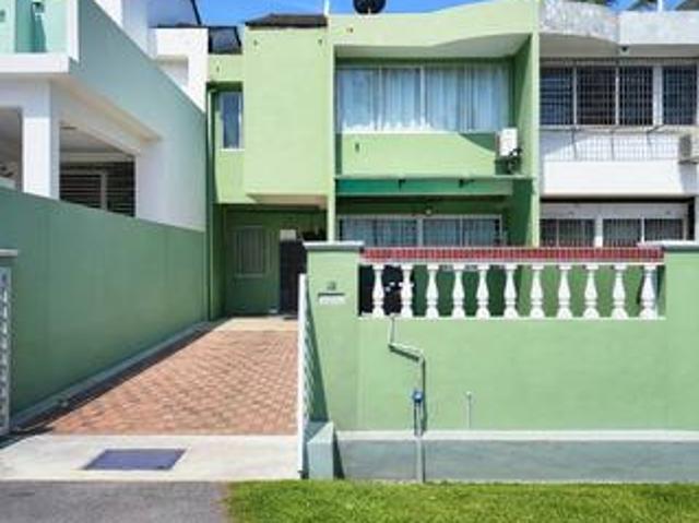 Terraced House for sale in Langat, Selangor