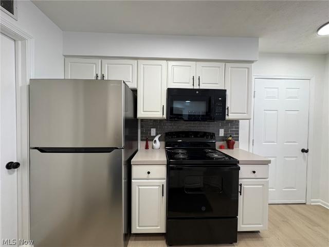 Condo for sale in Chanlders Lane Condominiums, Olmsted Falls