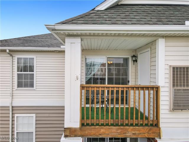 Condo for sale in Olmsted Falls