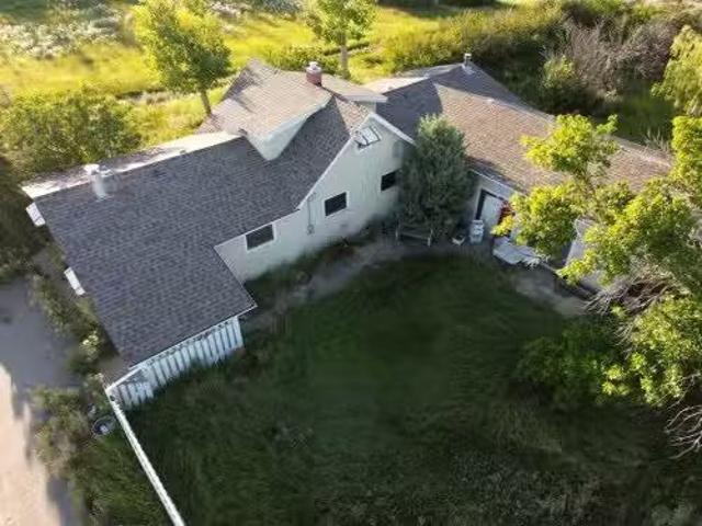 House for sale in Alberta